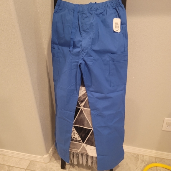 Scrubs Drawstring Cargo 5 Pocket Pant - Picture 2 of 7